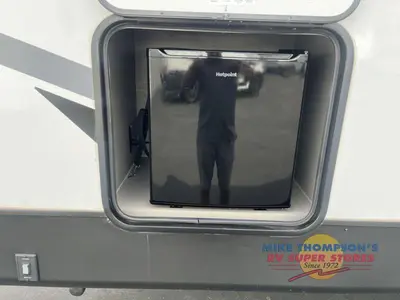 2025 Dutchmen RV Kodiak photo 16