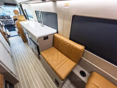 2027 Entegra Coach Insignia photo 15