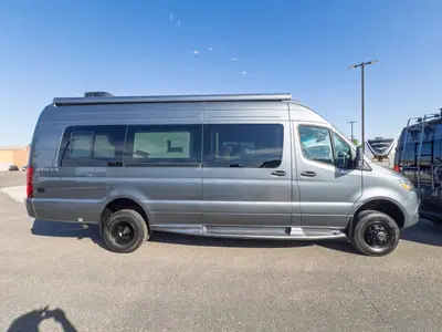 2027 Entegra Coach Insignia photo 20