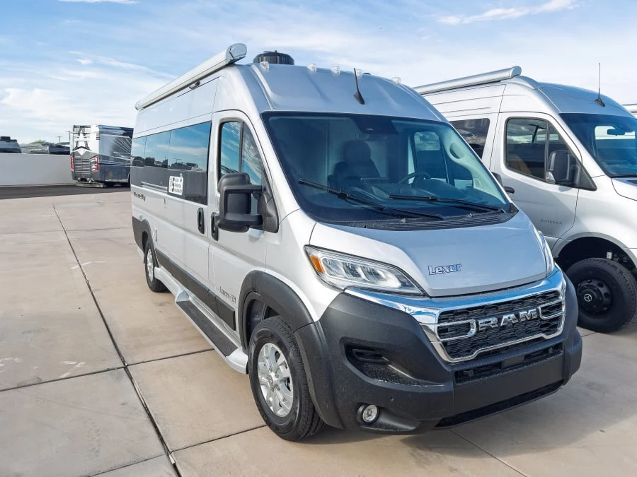 2027 Pleasure Way Lexor exterior