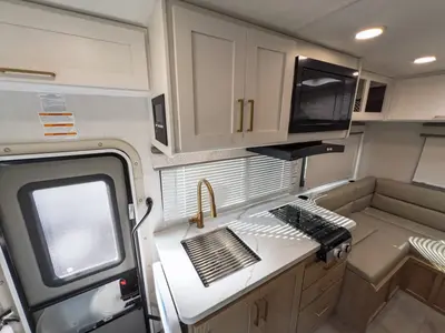 2027 Thor Motor Coach Chateau photo 12
