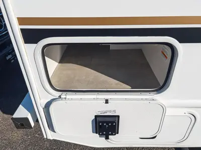 2027 Thor Motor Coach Chateau photo 18