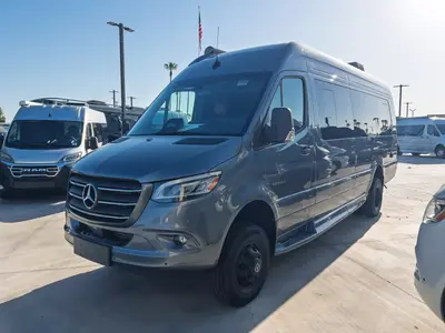 2027 Entegra Coach Insignia photo 22