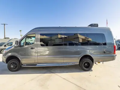 2027 Entegra Coach Insignia photo 19
