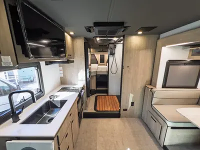 2027 Grand Design Lineage Series M photo 6