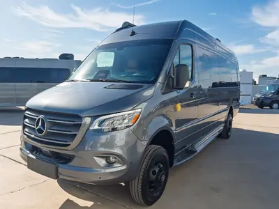 2027 Entegra Coach Insignia photo 25