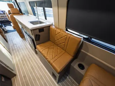 2027 Entegra Coach Insignia photo 15