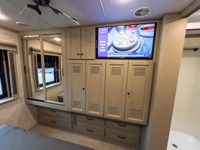 2027 Tiffin Motorhomes Allegro BAY photo 18