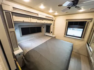 2027 Tiffin Motorhomes Allegro BAY photo 17