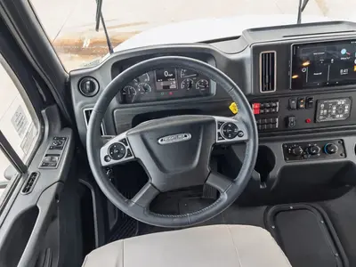 2027 Tiffin Motorhomes Allegro BAY photo 3