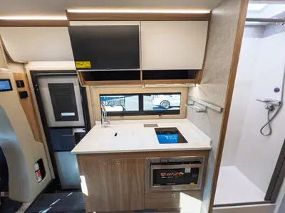 2027 Tiffin Motorhomes Wayfarer photo 10