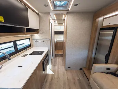 2027 Tiffin Motorhomes Wayfarer photo 6