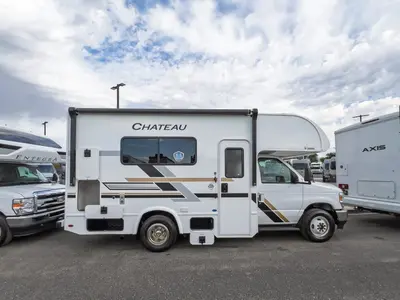 2027 Thor Motor Coach Chateau photo 18