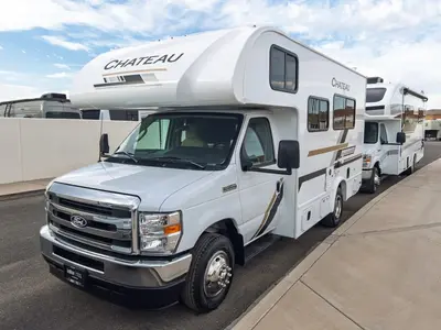 2027 Thor Motor Coach Chateau photo 27