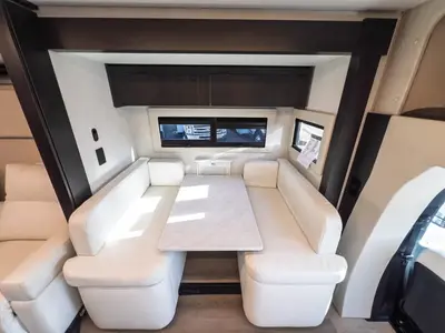 2027 Tiffin Motorhomes Wayfarer photo 8