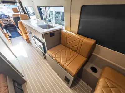 2027 Entegra Coach Insignia photo 15