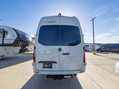 2027 Entegra Coach Insignia photo 22