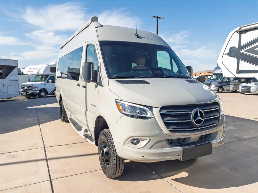 2027 Entegra Coach Insignia exterior