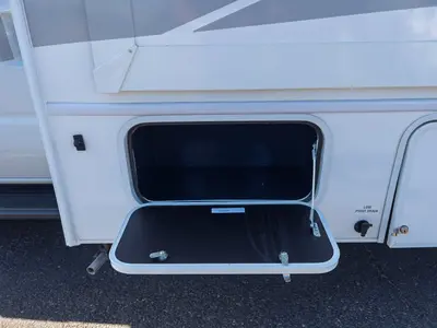 2027 Entegra Coach Odyssey photo 27
