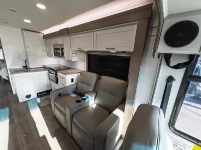 2027 Entegra Coach Vision XL photo 7