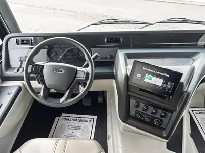 2027 Entegra Coach Vision XL photo 2