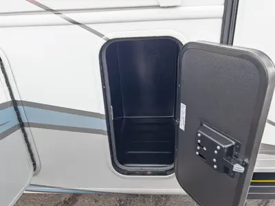 2027 Entegra Coach Vision XL photo 28