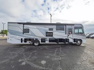 2027 Entegra Coach Vision XL photo 21