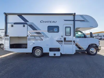 2027 Thor Motor Coach Chateau photo 18