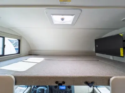 2027 Thor Motor Coach Chateau photo 5