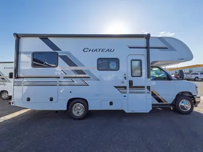 2027 Thor Motor Coach Chateau photo 17