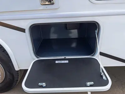 2027 Entegra Coach Odyssey photo 22
