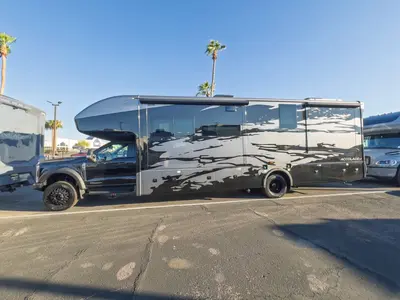 2027 Entegra Coach Accolade XT photo 27