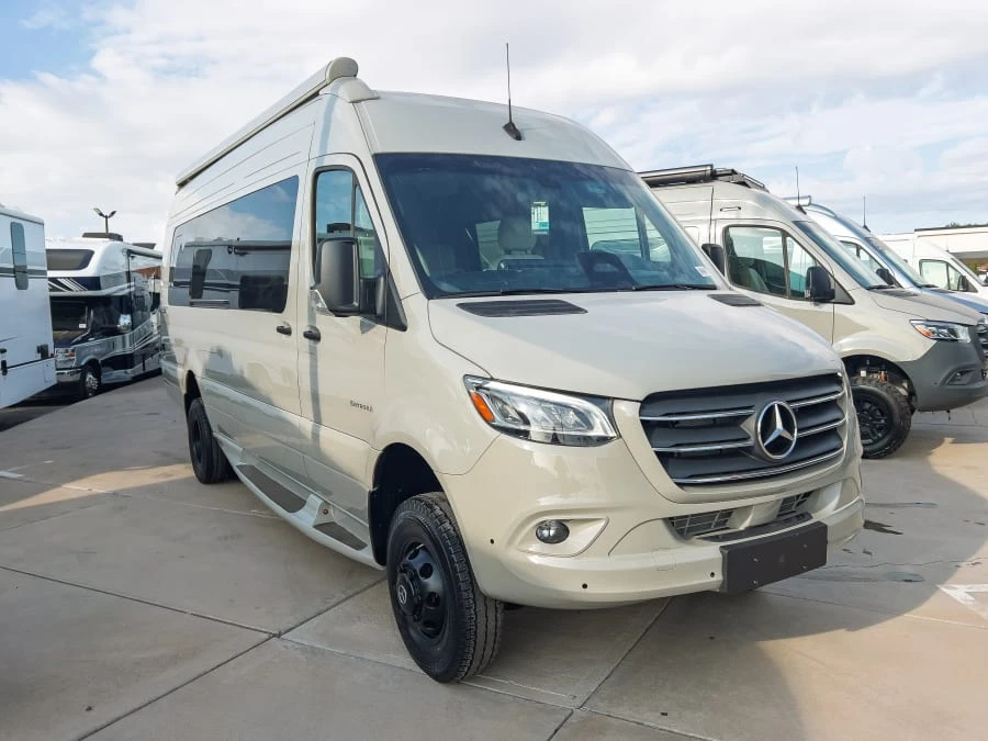 2027 Entegra Coach Insignia exterior