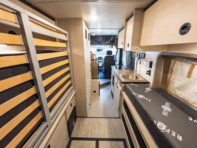 2027 Winnebago Solis photo 5