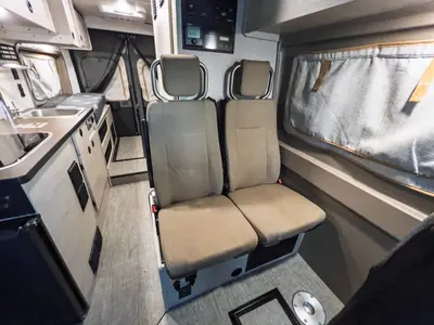 2027 Winnebago Solis photo 8