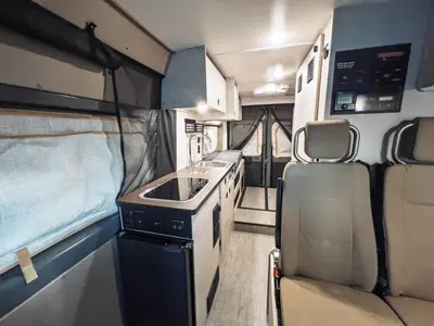 2027 Winnebago Solis photo 9
