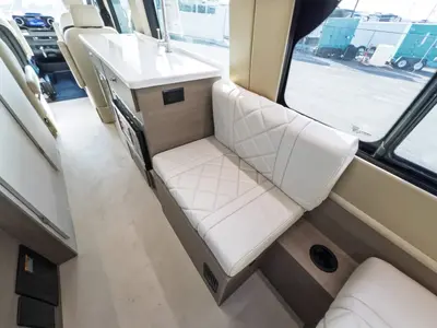 2027 Entegra Coach Insignia photo 15
