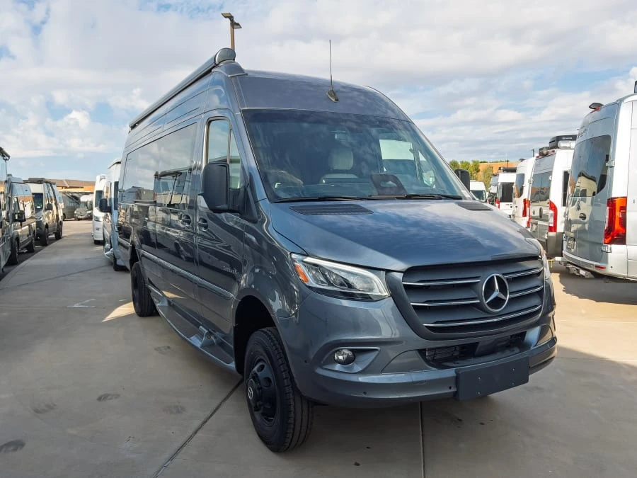 2027 Entegra Coach Insignia exterior