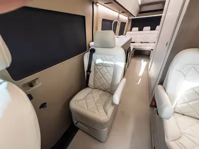 2027 Entegra Coach Insignia photo 10