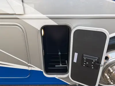 2027 Entegra Coach Vision XL photo 21