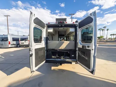 2027 Thor Motor Coach Tellaro photo 2