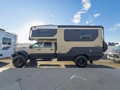 2027 Winnebago Arka photo 16