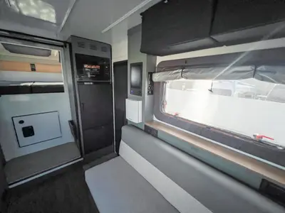 2027 Winnebago Arka photo 8