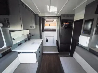2027 Winnebago Arka photo 4