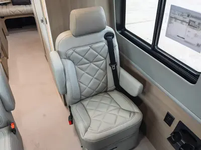 2027 Entegra Coach Insignia photo 8