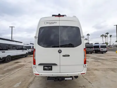2027 Entegra Coach Insignia photo 22