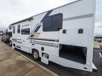 2027 Thor Motor Coach Chateau photo 25