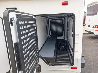 2027 Winnebago Ekko photo 28
