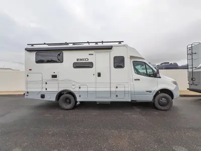 2027 Winnebago Ekko photo 16