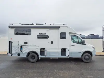 2027 Winnebago Ekko photo 17